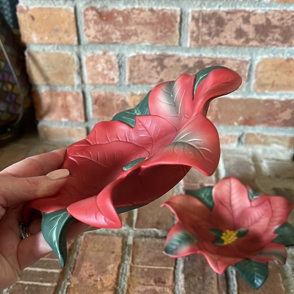 PartyLite Poinsettia Ceramic Pair - Picture 5 of 5